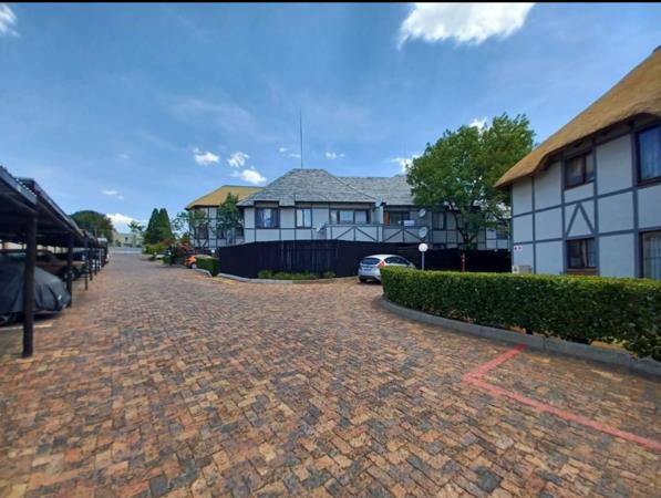 1 Bedroom House