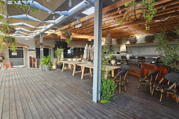 589 m² Commercial space