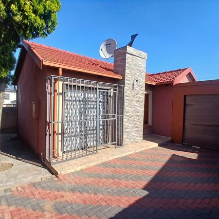 2 Bedroom House