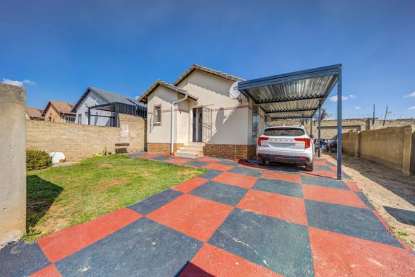 2 Bedroom House