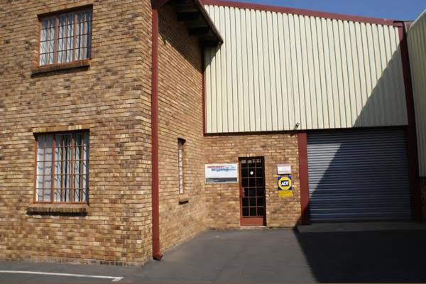 100 m² Commercial space