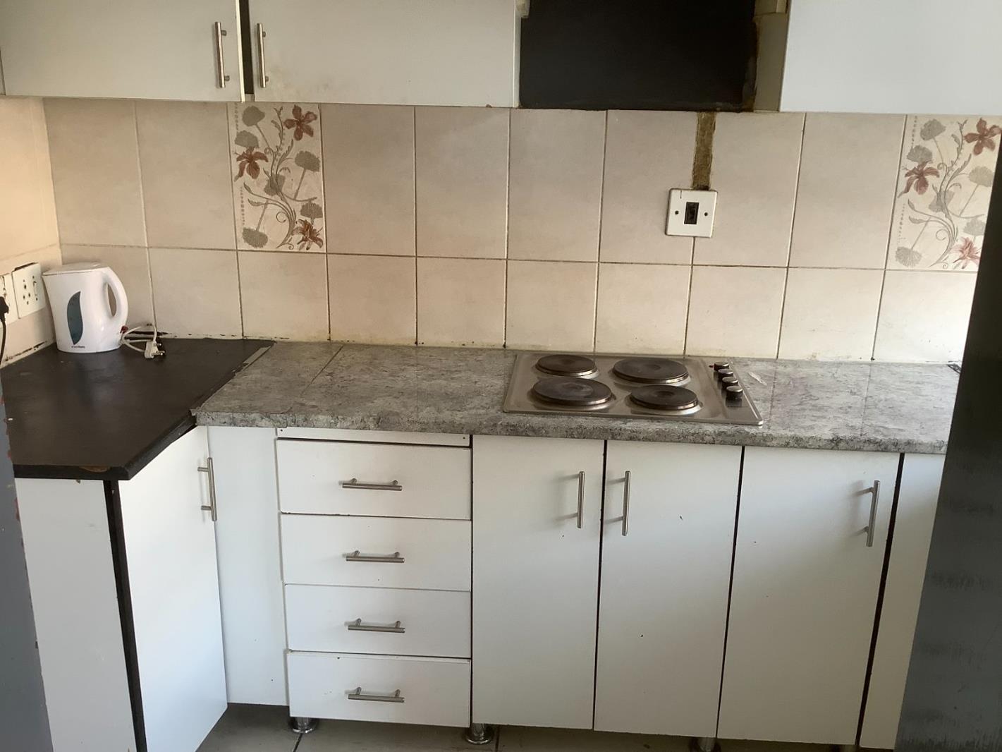 2 Bedroom Apartment in Sunnyside