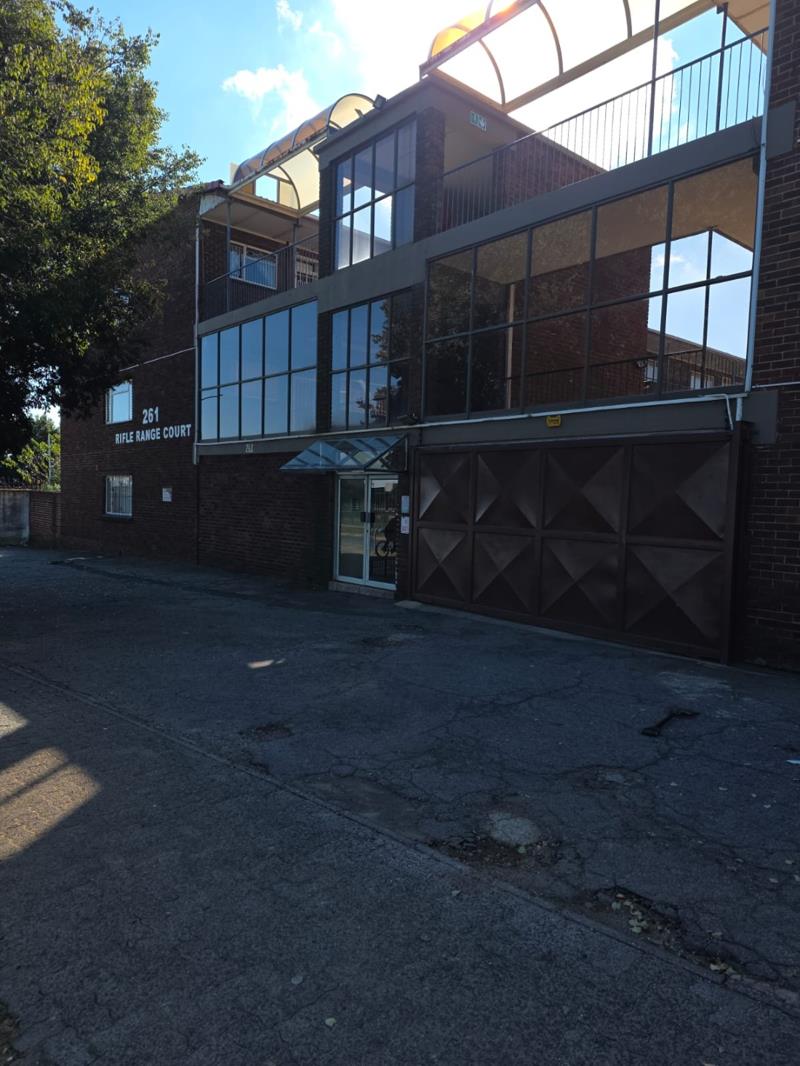 2 Bedroom Flat in Haddon
