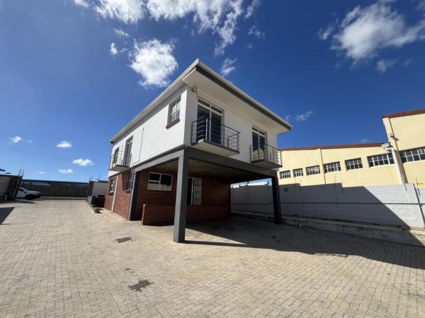 660 m² Industrial space