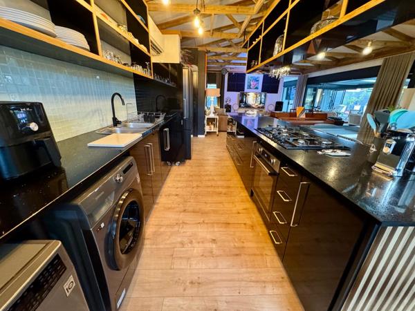 4 Bedroom Duet
