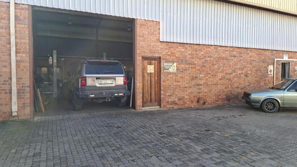 385 m² Industrial space