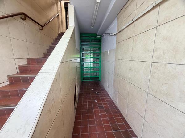 200 m² Commercial space