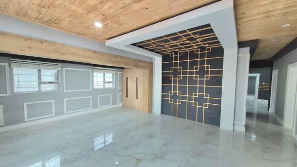 6 Bedroom House