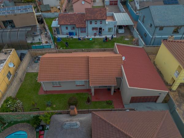 4 Bedroom Townhouse