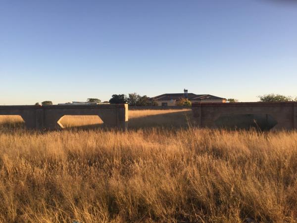 950 m² Land