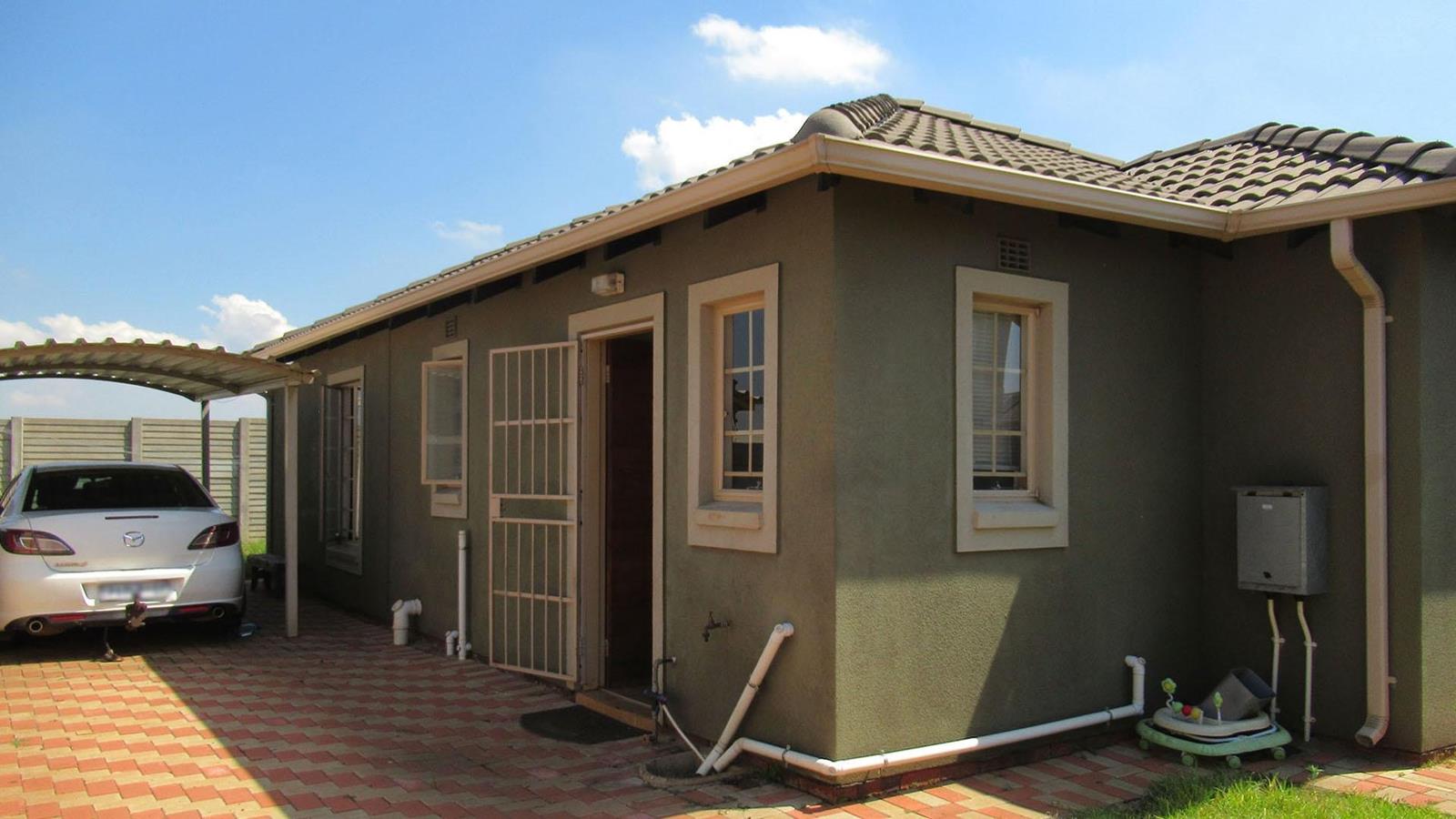 House in Sky City, Greenfields, Ekurhuleni Ward 53 - View 2