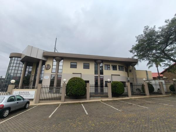 28 m² Commercial space
