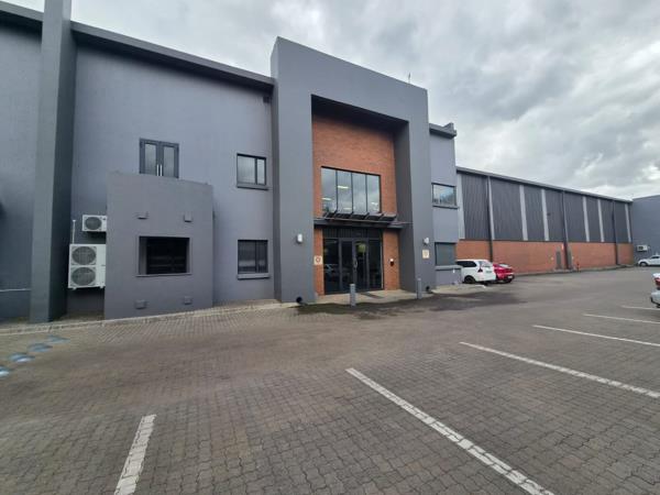 2 943 m² Industrial space