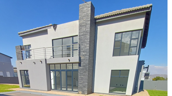 5 Bedroom House