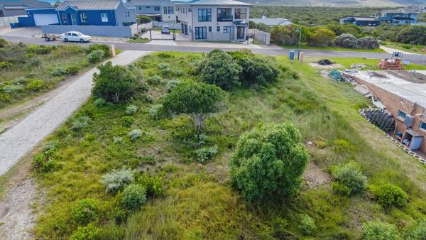 717 m² Land