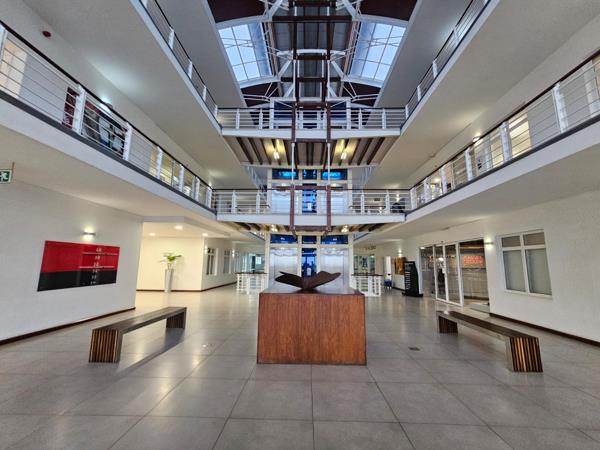 194 m² Commercial space