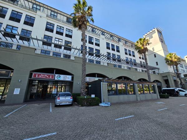 585 m² Commercial space