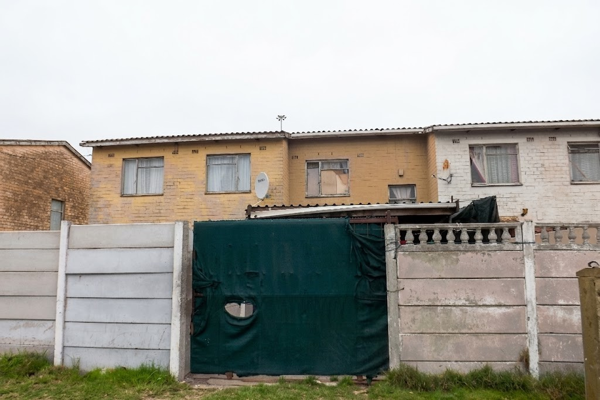 2 Bedroom House