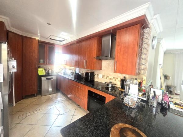 3 Bedroom Simplex