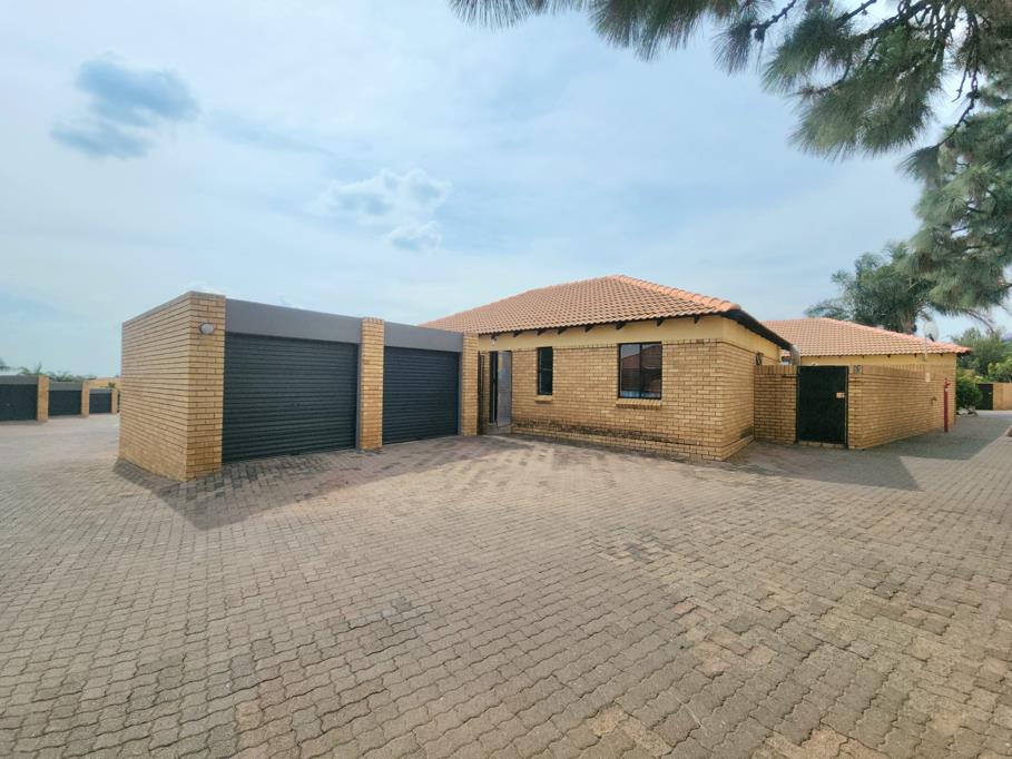 3 Bedroom Simplex