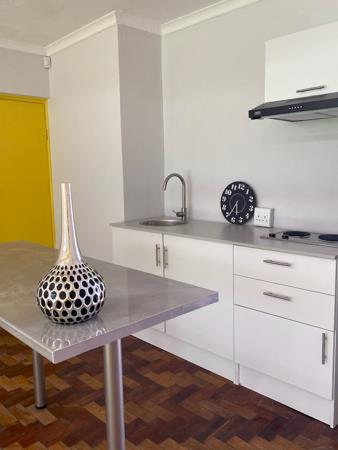 1 Bedroom Garden Cottage