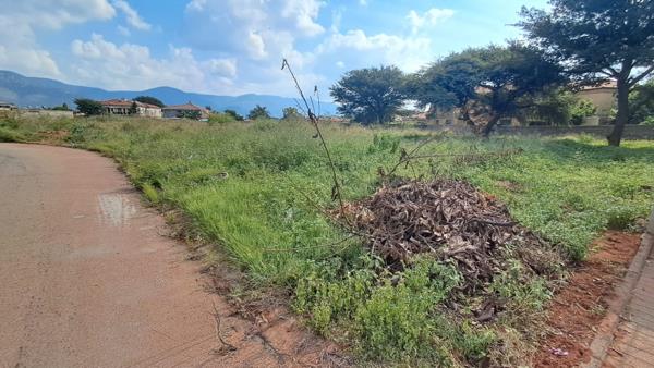 751 m² Land