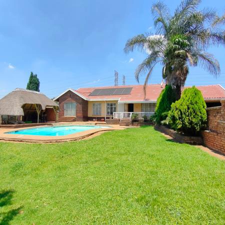 4 Bedroom House