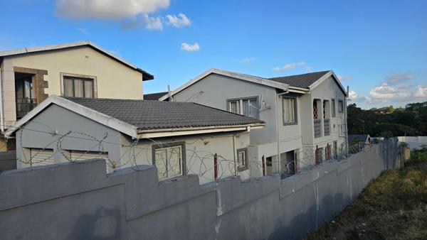 4 Bedroom Townhouse
