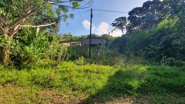 1 421 m² Land