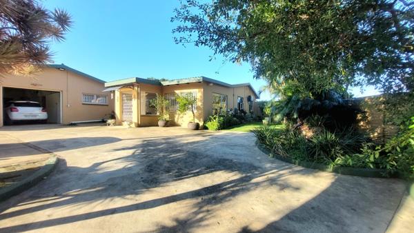 6 Bedroom House