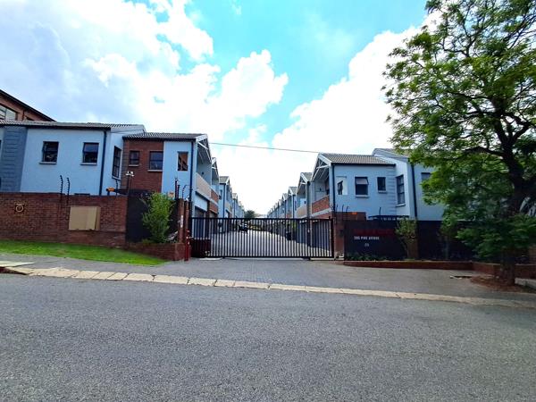 3 Bedroom Townhouse