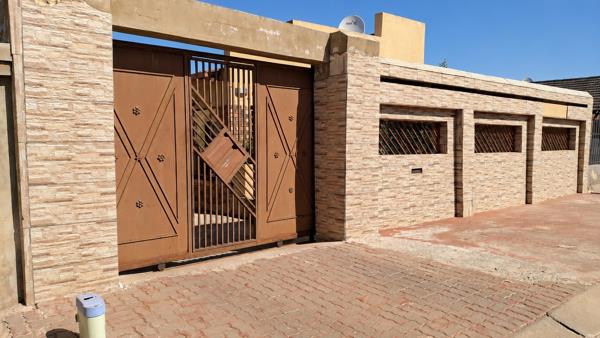 2 Bedroom House