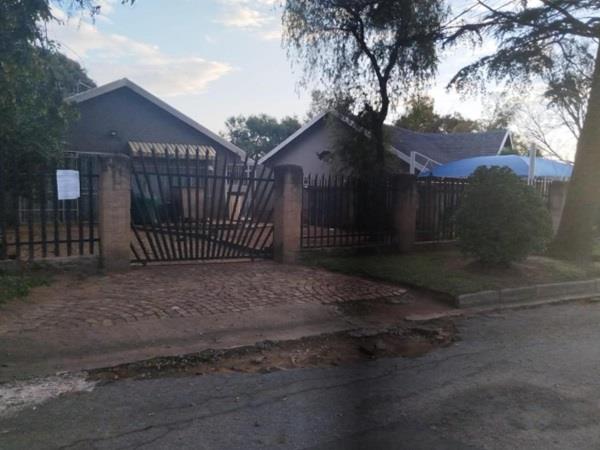 2 Bedroom Garden Cottage