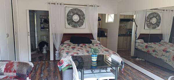 1 Bedroom Simplex