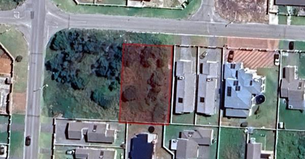781 m² Land