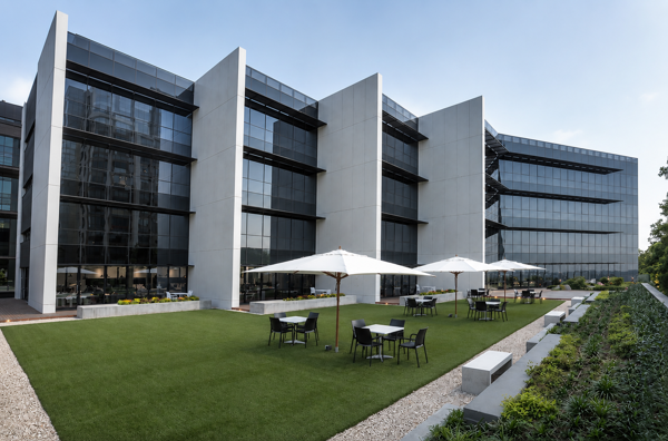 5 555 m² Commercial space