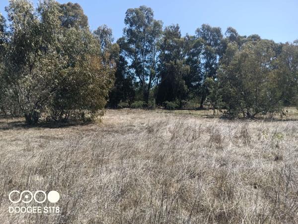 1 158 m² Land
