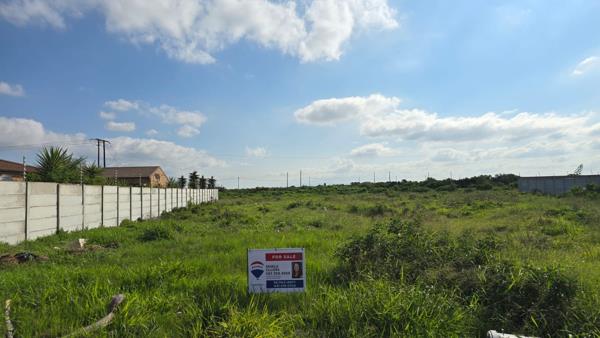 870 m² Land