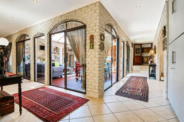 5 Bedroom House