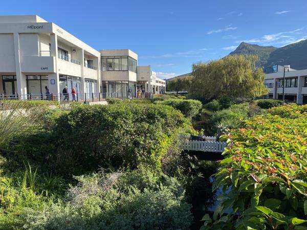 175 m² Retail Space