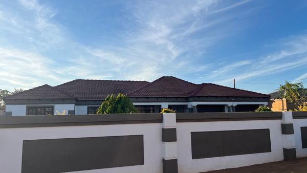 4 Bedroom House