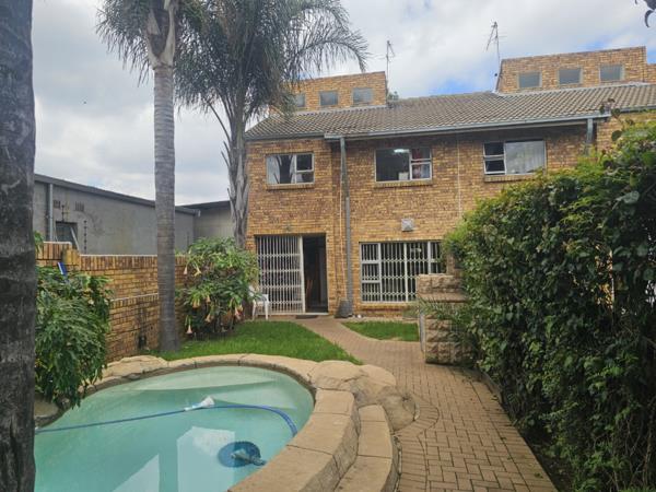 3 Bedroom Cluster