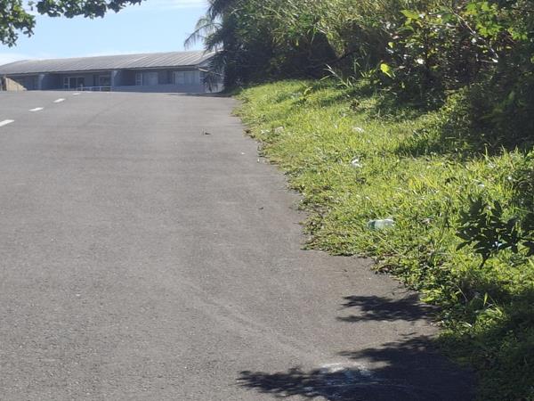 843 m² Land