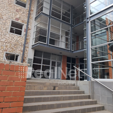 296 m² Office Space