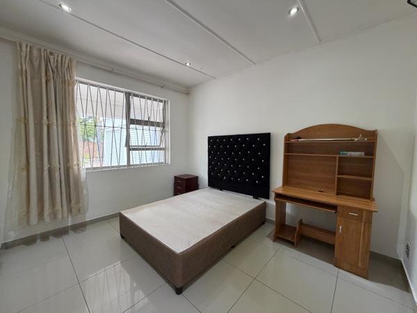 1 Bedroom House