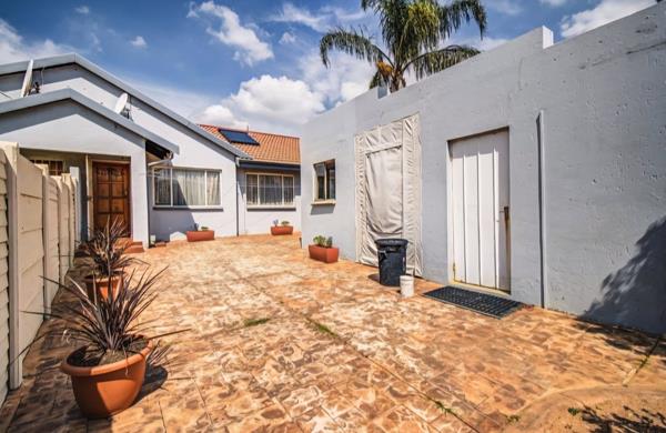 3 Bedroom Townhouse