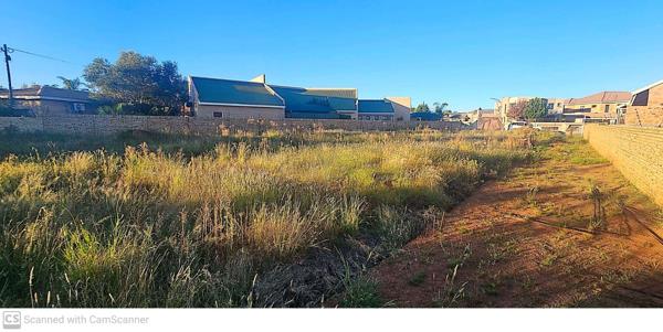 1 290 m² Land
