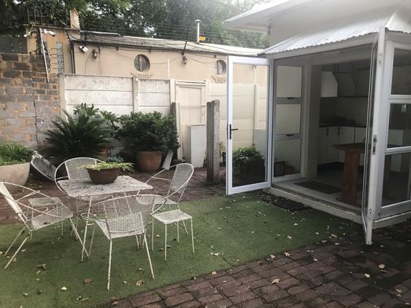 1 Bedroom House