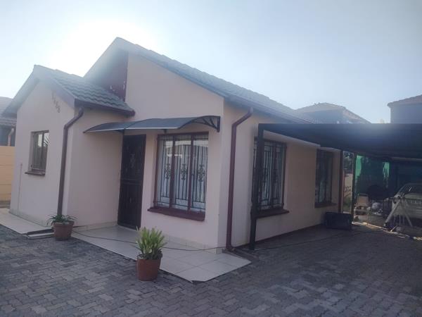 2 Bedroom House