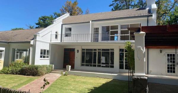 5 Bedroom House